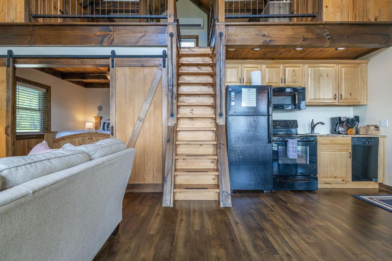 Canyon View Treehouse- Relaxing Getaway In Jasper With An Amazing View מראה חיצוני תמונה